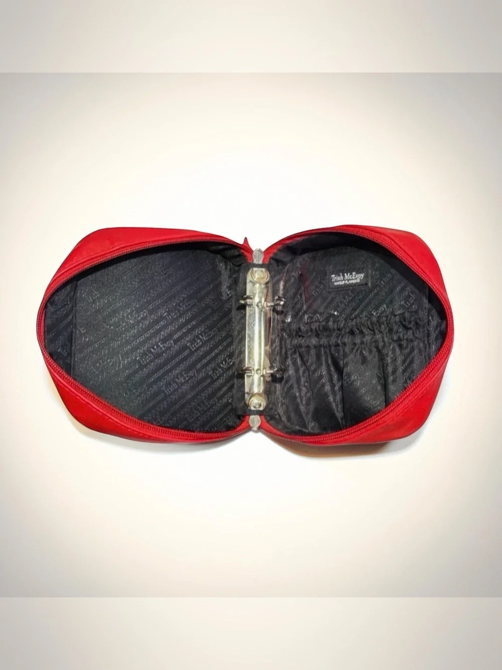 Trish McEvoy Red Bow Makeup / Cosmetic Organizer Case | Ring Binder | Travel Bag